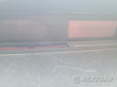 Zdjęcie 9 z 12 samochodu: 2011 TOYOTA PRIUS THREE VIN:JTDKN3DUXB0298438 - miniatura