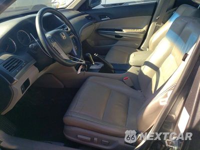 Zdjęcie 7 z 13 samochodu: 2010 HONDA ACCORD EXL VIN:1HGCP2F84AA082412 - miniatura