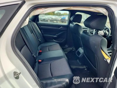 Zdjęcie 10 z 12 samochodu: 2018 HONDA ACCORD SPORT VIN:1HGCV1F31JA034080 - miniatura