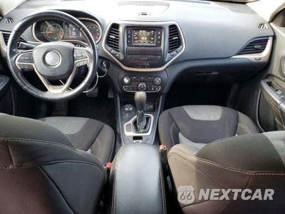 Zdjęcie 8 z 13 samochodu: 2014 JEEP CHEROKEE SPORT VIN:1C4PJMAB0EW210931 - miniatura