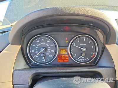 Zdjęcie 9 z 13 samochodu: 2015 BMW X1 XDRIVE28I VIN:WBAVL1C50FVY32621 - miniatura