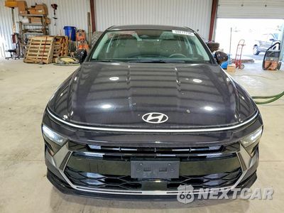 Piąte zdjęcie samochodu w środku: 2025 HYUNDAI SONATA SEL VIN:KMHL64JA8SA448554 - miniatura