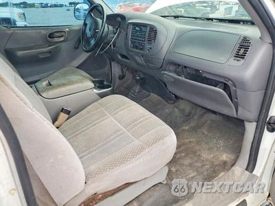 Zdjęcie 8 z 12 samochodu: 1999 FORD F250 VIN:1FTPF28L4XNC02554 - miniatura