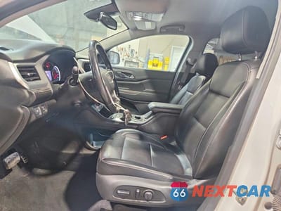 Zdjęcie 7 z 13 samochodu: 2021 GMC ACADIA SLT VIN:1GKKNULS0MZ215253 - miniatura