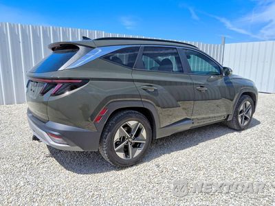 Trzecie zdjęcie samochodu z tyłu: 2025 HYUNDAI TUCSON SEL VIN:5NMJC3DE7SH515406 - miniatura