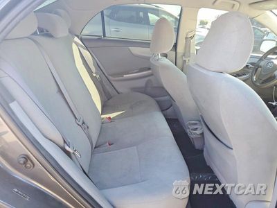 Zdjęcie 10 z 12 samochodu: 2010 TOYOTA COROLLA LE VIN:2T1BU4EE2AC322591 - miniatura