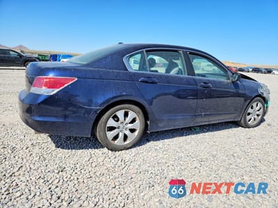 Trzecie zdjęcie samochodu z tyłu: 2010 HONDA ACCORD EXL VIN:1HGCP2F83AA128599 - miniatura