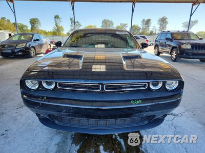 Piąte zdjęcie samochodu w środku: 2017 DODGE CHALLENGER SXT VIN:2C3CDZAG5HH558505 - miniatura