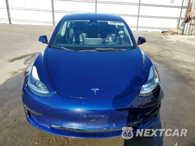 Piąte zdjęcie samochodu w środku: 2022 TESLA MODEL 3 VIN:5YJ3E1EB8NF301011 - miniatura
