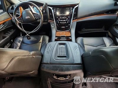 Zdjęcie 8 z 13 samochodu: 2016 CADILLAC ESCALADE ESV LUXURY VIN:1GYS4HKJ6GR409525 - miniatura