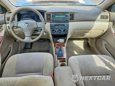 Zdjęcie 8 z 12 samochodu: 2006 TOYOTA COROLLA LE VIN:1NXBR32E36Z740258 - miniatura