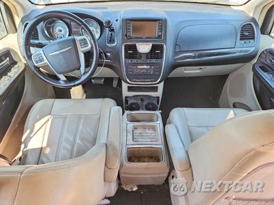 Zdjęcie 8 z 13 samochodu: 2013 CHRYSLER TOWN & COUNTRY TOURING VIN:2C4RC1BG9DR509028 - miniatura