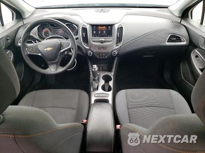 Zdjęcie 8 z 12 samochodu: 2019 CHEVROLET CRUZE LS VIN:1G1BC5SM1K7131695 - miniatura