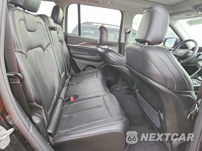 Zdjęcie 10 z 13 samochodu: 2023 JEEP GRAND CHEROKEE LIMITED VIN:1C4RJHBG5P8910686 - miniatura