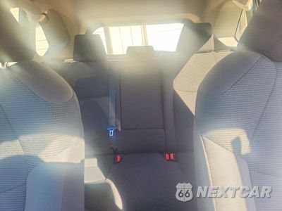 Zdjęcie 10 z 13 samochodu: 2021 TOYOTA RAV4 LE VIN:2T3H1RFVXMC157562 - miniatura
