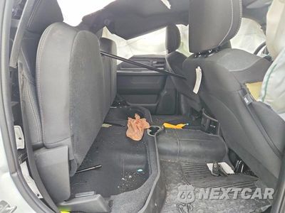 Zdjęcie 10 z 13 samochodu: 2026 RAM 2500 TRADESMAN VIN:3C6UR5CJ8TG319226 - miniatura