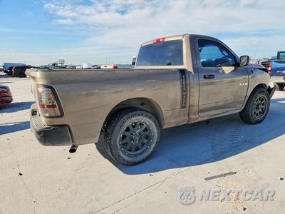 Trzecie zdjęcie samochodu z tyłu: 2010 DODGE RAM 1500 VIN:3D7JB1EK0AG107664 - miniatura