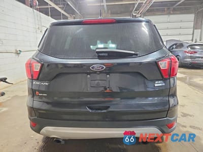 Zdjęcie 6 z 13 samochodu: 2019 FORD ESCAPE SEL VIN:1FMCU9HD5KUB71444 - miniatura