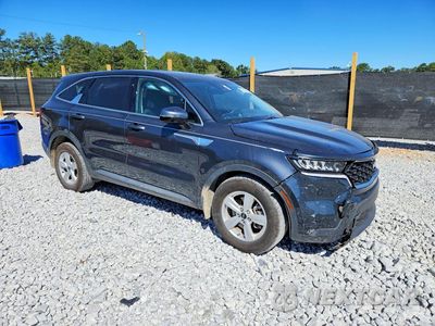 Czwarte zdjęcie samochodu z boku: 2023 KIA SORENTO LX VIN:5XYRG4LC2PG184877 - miniatura