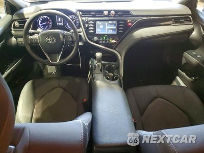 Zdjęcie 8 z 12 samochodu: 2020 TOYOTA CAMRY LE VIN:4T1C11AK8LU955301 - miniatura