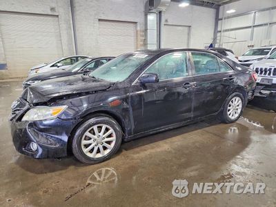 2011 TOYOTA CAMRY XLE 4T4BF3EK6BR141560 - główne zdjęcie licytacji z USA - miniatura