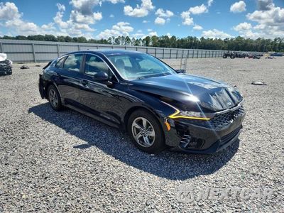 Czwarte zdjęcie samochodu z boku: 2021 KIA K5 LXS VIN:5XXG14J27MG049655 - miniatura