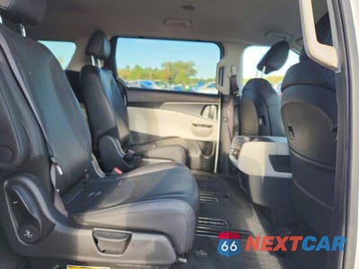 Zdjęcie 11 z 13 samochodu: 2024 KIA CARNIVAL LX VIN:KNDNB4H32R6306858 - miniatura