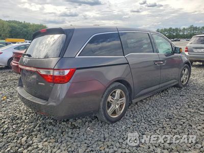 Trzecie zdjęcie samochodu z tyłu: 2013 HONDA ODYSSEY TOURING VIN:5FNRL5H92DB014178 - miniatura