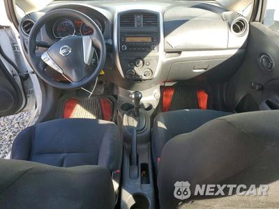 Zdjęcie 8 z 12 samochodu: 2017 NISSAN VERSA NOTE S PLUS VIN:3N1CE2CP9HL356127 - miniatura