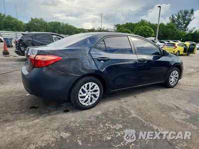 Trzecie zdjęcie samochodu z tyłu: 2018 TOYOTA COROLLA LE VIN:5YFBURHE5JP842972 - miniatura