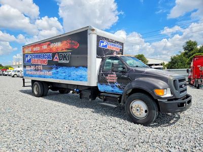 Czwarte zdjęcie samochodu z boku: 2013 FORD F750 SUPER DUTY BOX TRUCK VIN:3FRNF7FA3DV034396 - miniatura