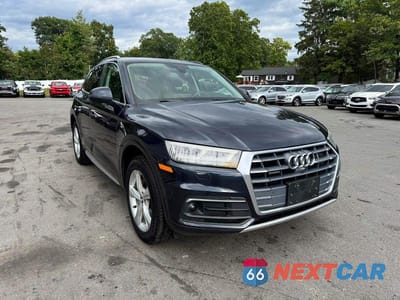 Czwarte zdjęcie samochodu z boku: 2020 AUDI Q5 PRESTIGE VIN:WA1CNAFY5L2079797 - miniatura