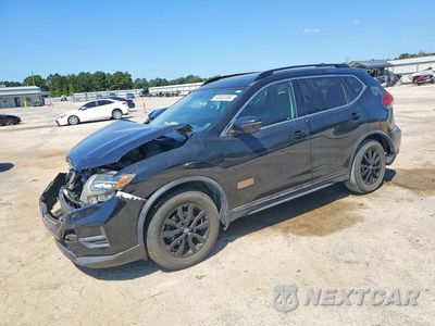 2017 NISSAN ROGUE SV 5N1AT2MT0HC771009 - główne zdjęcie licytacji z USA - miniatura