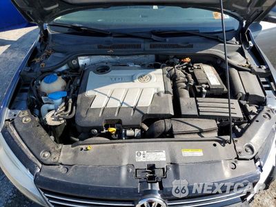 Zdjęcie 11 z 12 samochodu: 2014 VOLKSWAGEN JETTA TDI VIN:3VWLL7AJ8EM321533 - miniatura