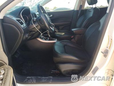 Zdjęcie 7 z 12 samochodu: 2017 JEEP COMPASS LATITUDE VIN:3C4NJDBB1HT628012 - miniatura