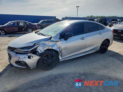 2017 CHEVROLET CRUZE LT 1G1BE5SM0H7249756 - główne zdjęcie licytacji z USA - miniatura