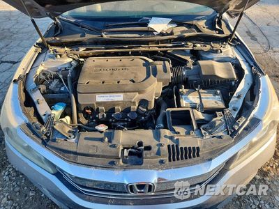 Zdjęcie 11 z 12 samochodu: 2016 HONDA ACCORD EXL VIN:1HGCR3F05GA003476 - miniatura