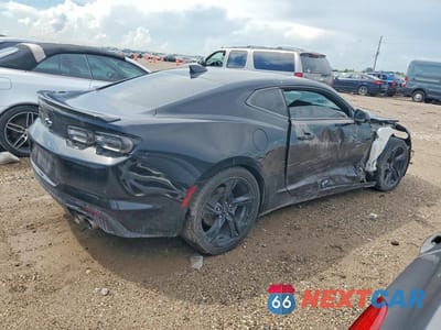 Trzecie zdjęcie samochodu z tyłu: 2021 CHEVROLET CAMARO LT VIN:1G1FD1RS9M0114375 - miniatura