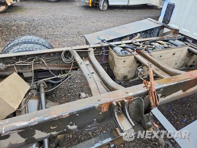 Zdjęcie 10 z 12 samochodu: 2004 CHEVROLET SILVERADO K3500 VIN:1GBJK34134E175522 - miniatura