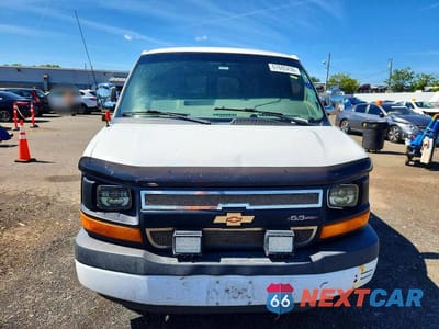 Piąte zdjęcie samochodu w środku: 2013 CHEVROLET EXPRESS G1500 VIN:1GCSHAF44D1188555 - miniatura