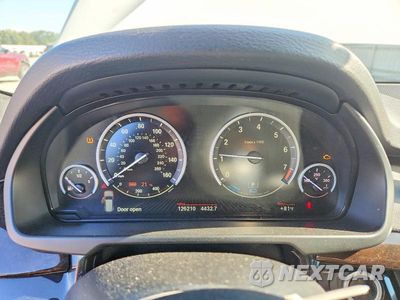 Zdjęcie 9 z 13 samochodu: 2018 BMW X5 XDR40E VIN:5UXKT0C55J0W01993 - miniatura
