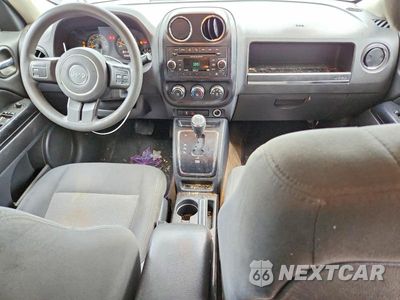 Zdjęcie 8 z 14 samochodu: 2017 JEEP PATRIOT SPORT VIN:1C4NJPBA3HD149654 - miniatura