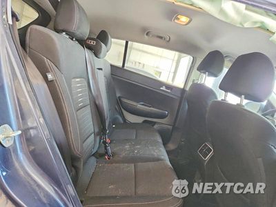 Zdjęcie 10 z 12 samochodu: 2018 KIA SPORTAGE LX VIN:KNDPMCAC1J7403149 - miniatura