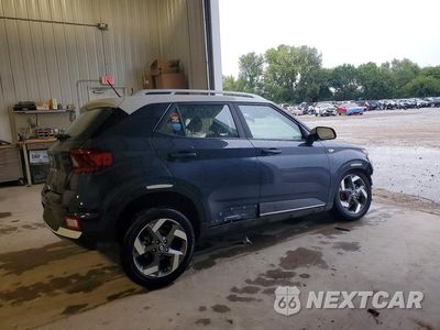 Trzecie zdjęcie samochodu z tyłu: 2025 HYUNDAI VENUE LIMITED VIN:KMHRC8A30SU362004 - miniatura