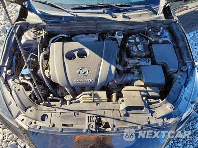 Zdjęcie 11 z 12 samochodu: 2018 MAZDA 3 SPORT VIN:3MZBN1U70JM186271 - miniatura