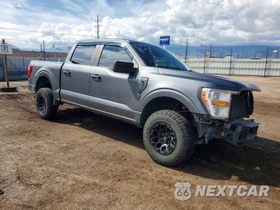 Czwarte zdjęcie samochodu z boku: 2022 FORD F150 SUPERCREW VIN:1FTEW1EP2NFA28628 - miniatura