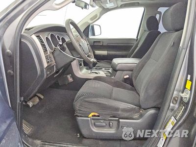 Zdjęcie 7 z 12 samochodu: 2011 TOYOTA TUNDRA CREWMAX SR5 VIN:5TFEY5F19BX100345 - miniatura