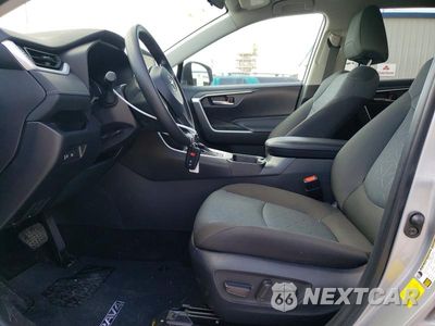Zdjęcie 7 z 12 samochodu: 2025 TOYOTA RAV4 XLE VIN:2T3W1RFV4SC363934 - miniatura