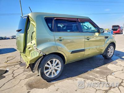 Trzecie zdjęcie samochodu z tyłu: 2012 KIA SOUL + VIN:KNDJT2A68C7460514 - miniatura
