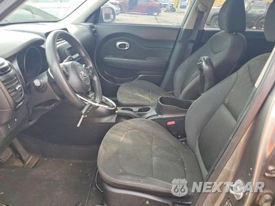 Zdjęcie 7 z 12 samochodu: 2014 KIA SOUL BASE VIN:KNDJN2A2XE7054616 - miniatura